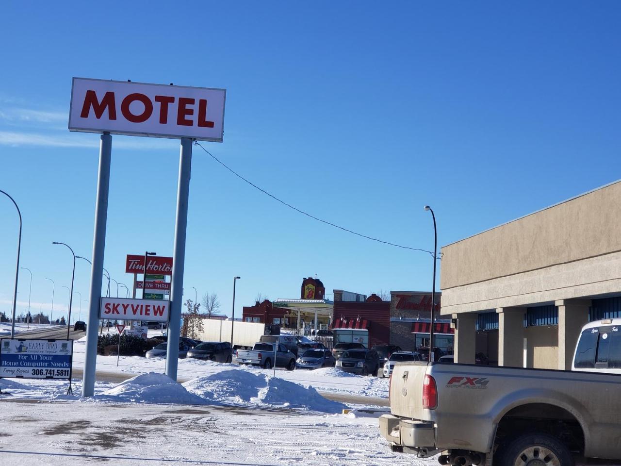 Hotel Skyview Swift Current Exterior foto